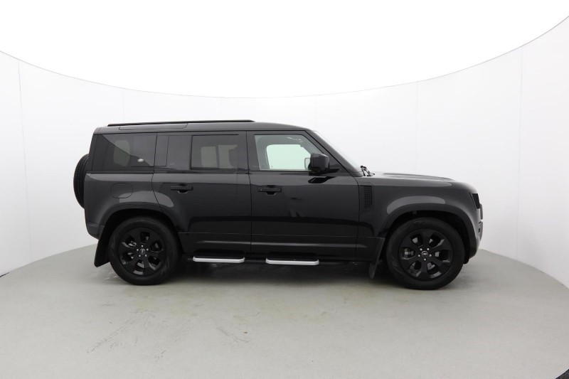 2023 (23) LAND ROVER DEFENDER 3.0 D250 X-Dynamic HSE 110 5dr Auto 4881807
