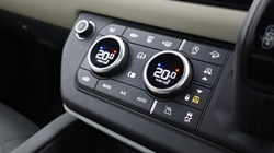 2023 (23) LAND ROVER DEFENDER 3.0 D250 X-Dynamic HSE 110 5dr Auto 4881827