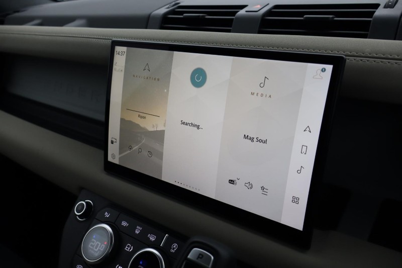 2023 (23) LAND ROVER DEFENDER 3.0 D250 X-Dynamic HSE 110 5dr Auto 4881828