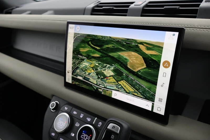 2023 (23) LAND ROVER DEFENDER 3.0 D250 X-Dynamic HSE 110 5dr Auto 4881829