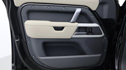 2023 (23) LAND ROVER DEFENDER 3.0 D250 X-Dynamic HSE 110 5dr Auto 4881813