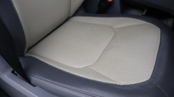 2023 (23) LAND ROVER DEFENDER 3.0 D250 X-Dynamic HSE 110 5dr Auto 4881820