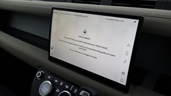 2023 (23) LAND ROVER DEFENDER 3.0 D250 X-Dynamic HSE 110 5dr Auto 4881840