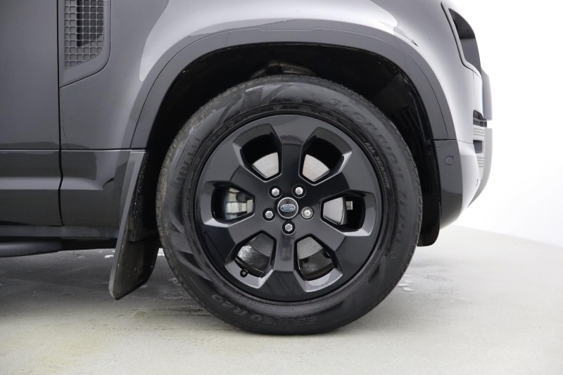 2023 (23) LAND ROVER DEFENDER 3.0 D250 X-Dynamic HSE 110 5dr Auto 4881818