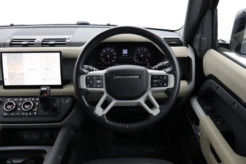 2023 (23) LAND ROVER DEFENDER 3.0 D250 X-Dynamic HSE 110 5dr Auto 4881850