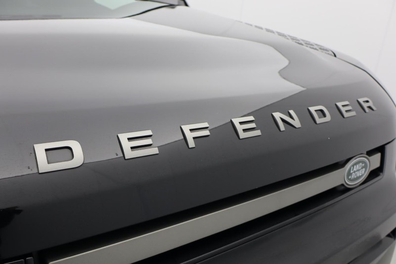 2023 (23) LAND ROVER DEFENDER 3.0 D250 X-Dynamic HSE 110 5dr Auto 4881816