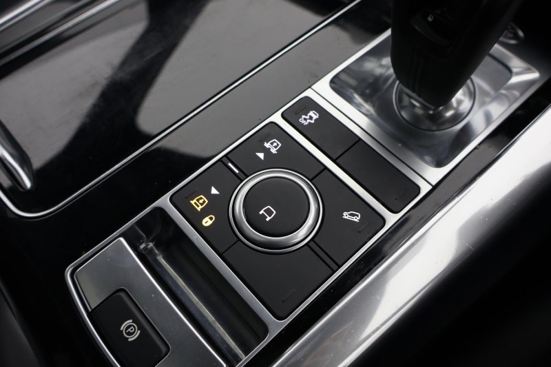 2022 (71) LAND ROVER RANGE ROVER SPORT 3.0 D300 HSE Silver 5dr Auto 4889024