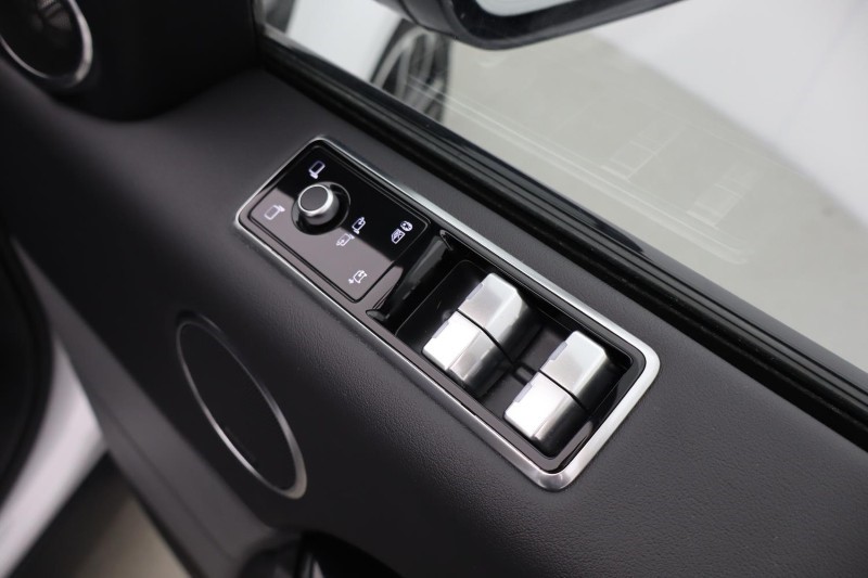 2022 (71) LAND ROVER RANGE ROVER SPORT 3.0 D300 HSE Silver 5dr Auto 4889017