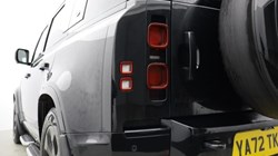 2023 (72) LAND ROVER DEFENDER 3.0 D300 X-Dynamic SE 110 5dr Auto 4877804