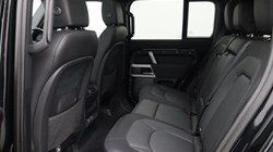 2023 (72) LAND ROVER DEFENDER 3.0 D300 X-Dynamic SE 110 5dr Auto 4877814