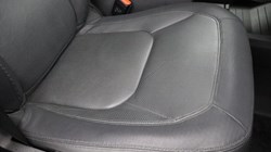 2023 (72) LAND ROVER DEFENDER 3.0 D300 X-Dynamic SE 110 5dr Auto 4877849