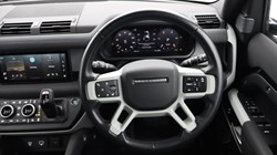 2023 (72) LAND ROVER DEFENDER 3.0 D300 X-Dynamic SE 110 5dr Auto 4877842