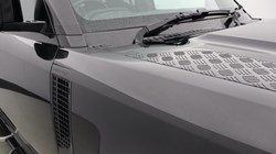 2023 (72) LAND ROVER DEFENDER 3.0 D300 X-Dynamic SE 110 5dr Auto 4877826
