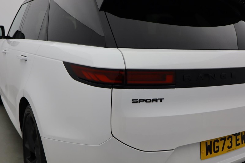 2023 (73) LAND ROVER RANGE ROVER SPORT 3.0 D300 Dynamic SE 5dr Auto 4879617