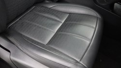 2022 (22) LAND ROVER RANGE ROVER EVOQUE 2.0 D150 HSE 5dr Auto 4881772