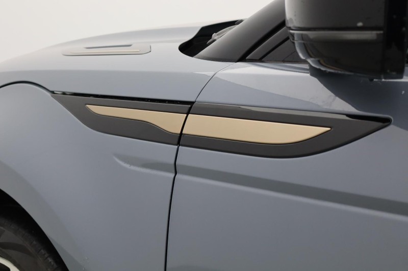 2022 (22) LAND ROVER RANGE ROVER EVOQUE 2.0 D150 HSE 5dr Auto 4881765