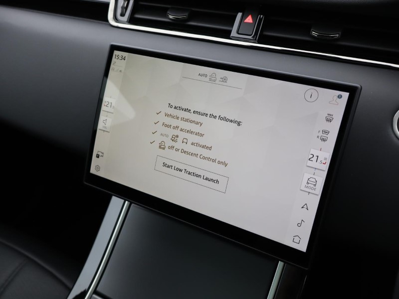 2024 (24) LAND ROVER RANGE ROVER EVOQUE 2.0 D200 Dynamic HSE 5dr Auto 4896296