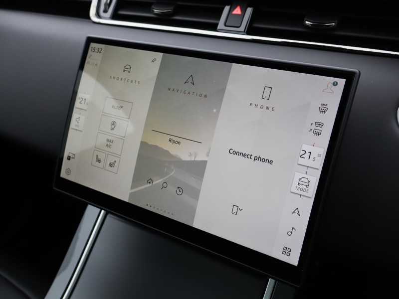 2024 (24) LAND ROVER RANGE ROVER EVOQUE 2.0 D200 Dynamic HSE 5dr Auto 4896289