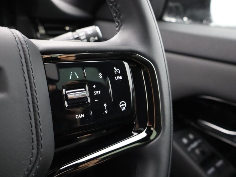 2024 (24) LAND ROVER RANGE ROVER EVOQUE 2.0 D200 Dynamic HSE 5dr Auto 4896287