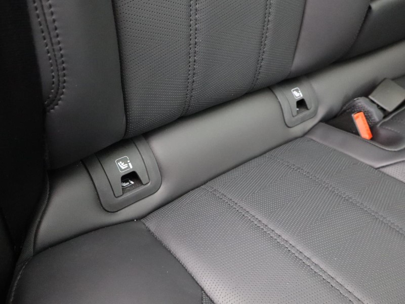 2024 (24) LAND ROVER RANGE ROVER EVOQUE 2.0 D200 Dynamic HSE 5dr Auto 4896302