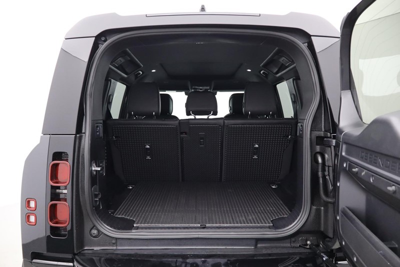 2025 (75) LAND ROVER DEFENDER 3.0 D350 X-Dynamic HSE 110 5dr Auto [7 Seat] 4886352