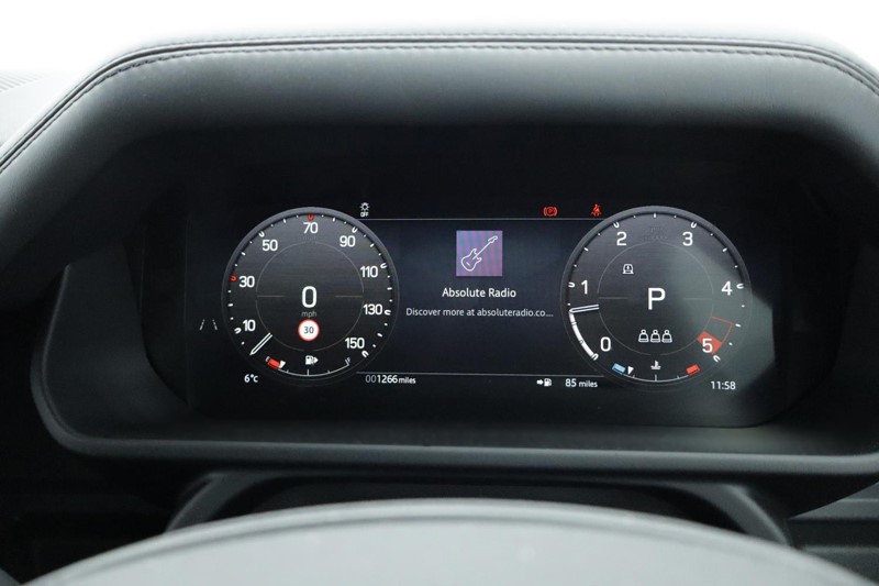 2025 (75) LAND ROVER DEFENDER 3.0 D350 X-Dynamic HSE 110 5dr Auto [7 Seat] 4886368