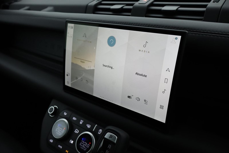 2025 (75) LAND ROVER DEFENDER 3.0 D350 X-Dynamic HSE 110 5dr Auto [7 Seat] 4886371