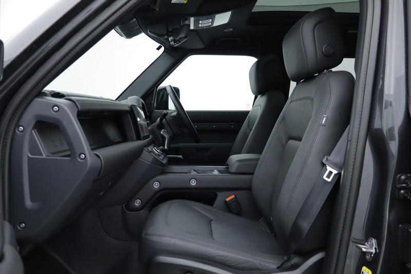 2025 (75) LAND ROVER DEFENDER 3.0 D350 X-Dynamic HSE 110 5dr Auto [7 Seat] 4886356