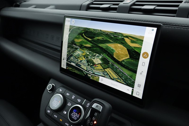 2025 (75) LAND ROVER DEFENDER 3.0 D350 X-Dynamic HSE 110 5dr Auto [7 Seat] 4886372