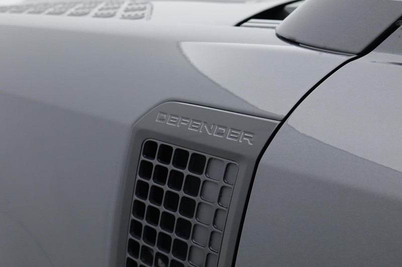 2025 (75) LAND ROVER DEFENDER 3.0 D350 X-Dynamic HSE 110 5dr Auto [7 Seat] 4886359