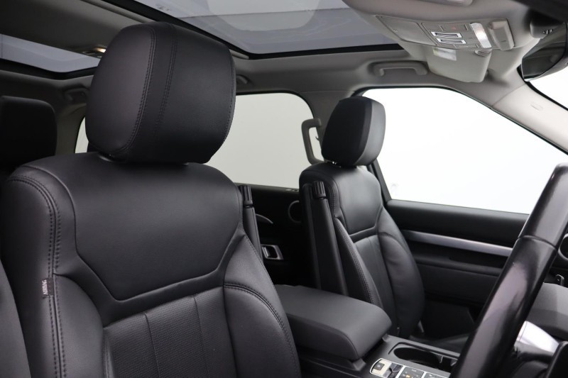 2020 (20) LAND ROVER DISCOVERY 3.0 SD6 Landmark Edition 5dr Auto 4899086