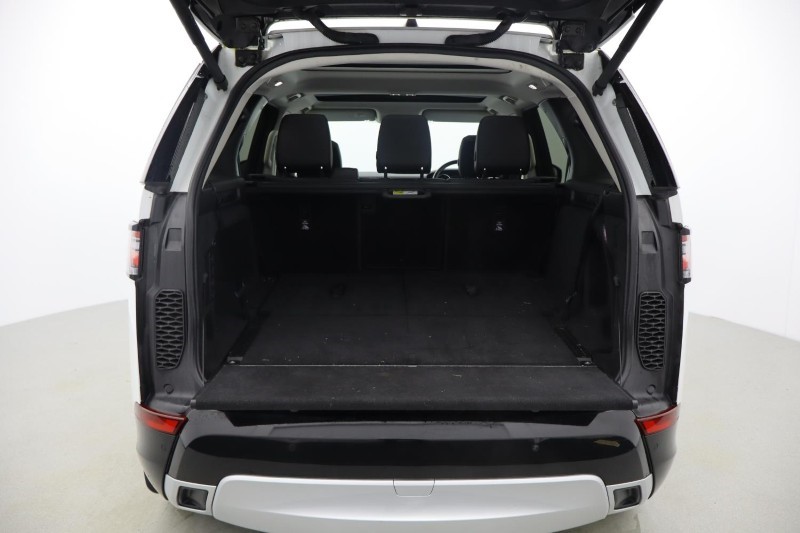 2020 (20) LAND ROVER DISCOVERY 3.0 SD6 Landmark Edition 5dr Auto 4899112