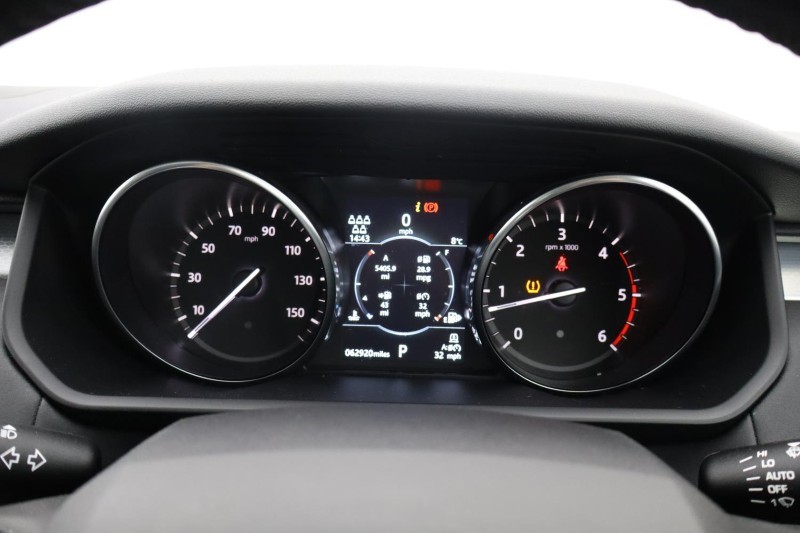 2020 (20) LAND ROVER DISCOVERY 3.0 SD6 Landmark Edition 5dr Auto 4899089