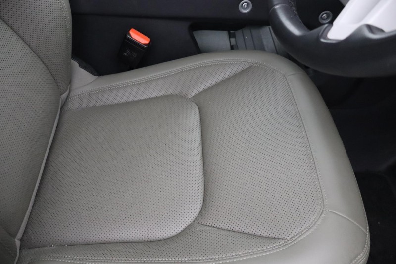 2023 (23) LAND ROVER DEFENDER 3.0 D250 X-Dynamic SE 110 5dr Auto [7 Seat] 4907015