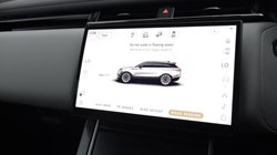 2025 (75) LAND ROVER RANGE ROVER VELAR 2.0 D200 MHEV Dynamic SE 5dr Auto 5591111