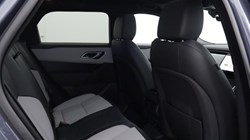2025 (75) LAND ROVER RANGE ROVER VELAR 2.0 D200 MHEV Dynamic SE 5dr Auto 5591100