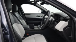 2025 (75) LAND ROVER RANGE ROVER VELAR 2.0 D200 MHEV Dynamic SE 5dr Auto 5591072