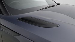 2025 (75) LAND ROVER RANGE ROVER VELAR 2.0 D200 MHEV Dynamic SE 5dr Auto 5591119