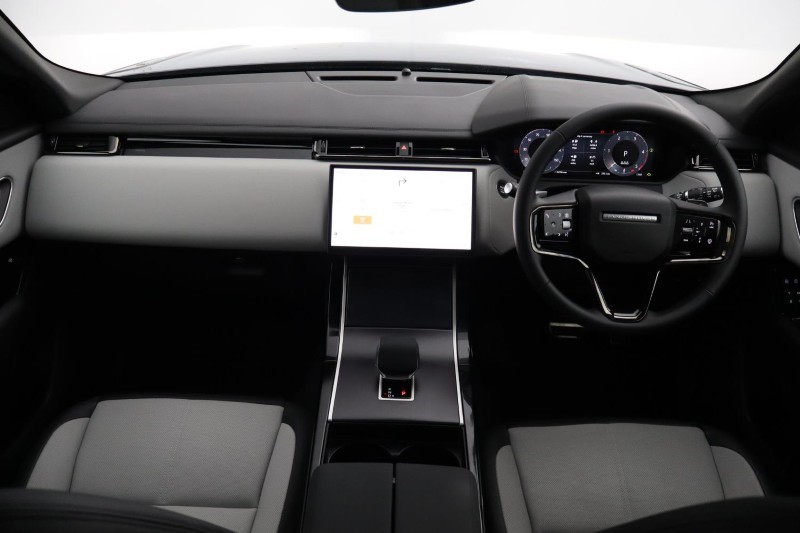 2025 (75) LAND ROVER RANGE ROVER VELAR 2.0 D200 MHEV Dynamic SE 5dr Auto 5591062