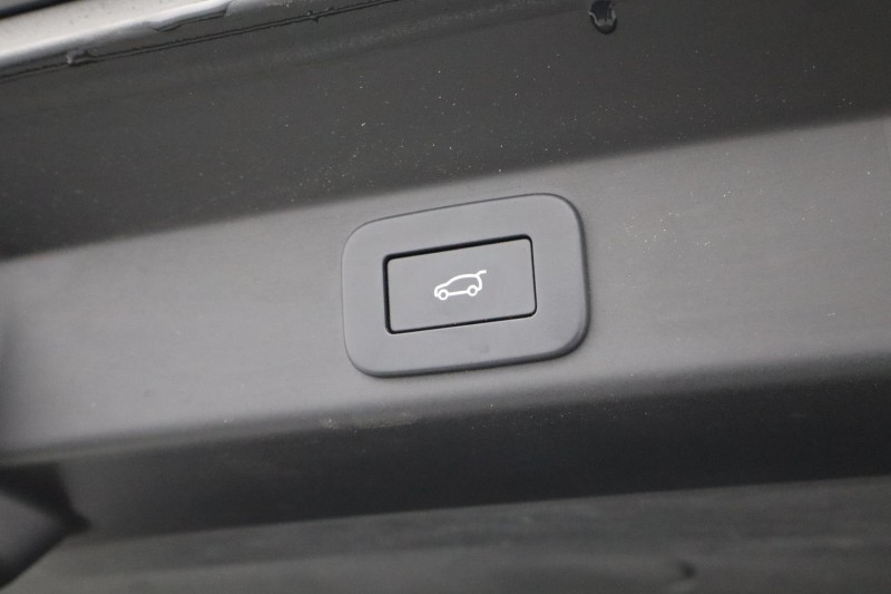 2023 (23) LAND ROVER RANGE ROVER SPORT 3.0 D350 First Edition 5dr Auto 4896362