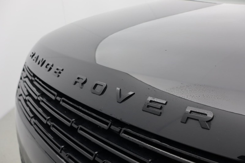 2023 (23) LAND ROVER RANGE ROVER SPORT 3.0 D350 First Edition 5dr Auto 4896328