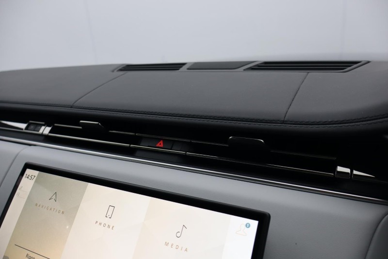 2023 (23) LAND ROVER RANGE ROVER SPORT 3.0 D350 First Edition 5dr Auto 4896349