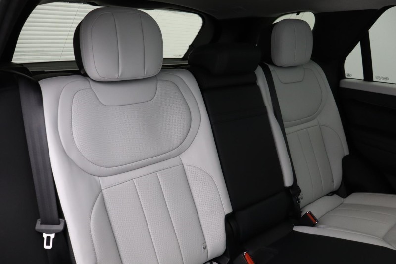 2023 (23) LAND ROVER RANGE ROVER SPORT 3.0 D350 First Edition 5dr Auto 4896350