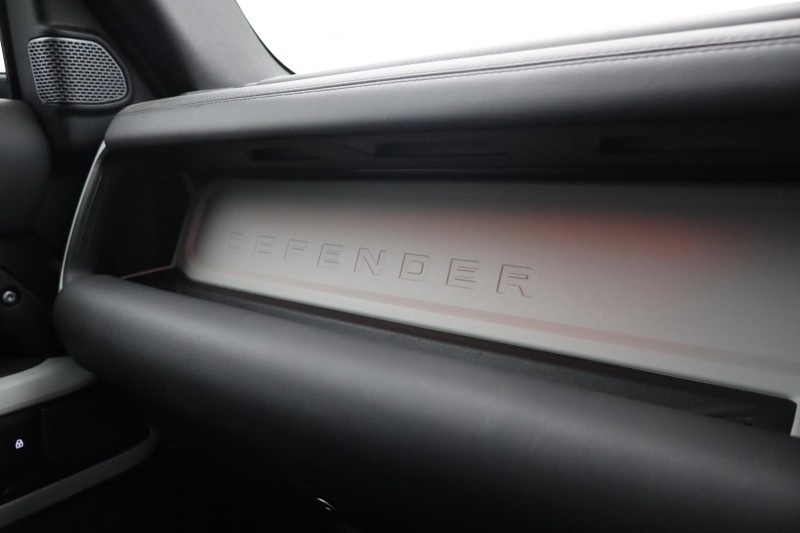 2022 (72) LAND ROVER DEFENDER 3.0 D250 X-Dynamic HSE 110 5dr Auto [7 Seat] 4920821