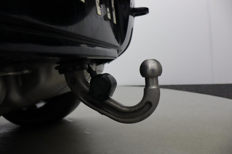 2022 (72) LAND ROVER DEFENDER 3.0 D250 X-Dynamic HSE 110 5dr Auto [7 Seat] 4920749