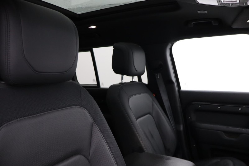 2022 (72) LAND ROVER DEFENDER 3.0 D250 X-Dynamic HSE 110 5dr Auto [7 Seat] 4920772
