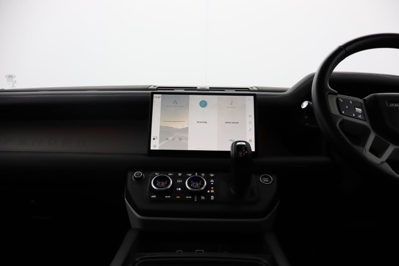 2022 (72) LAND ROVER DEFENDER 3.0 D250 X-Dynamic HSE 110 5dr Auto [7 Seat] 4920801