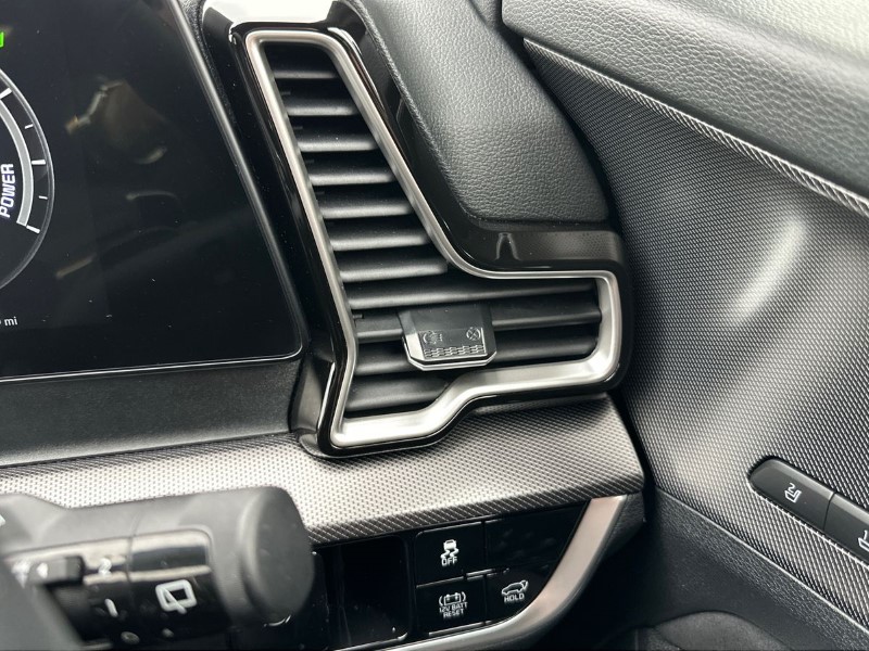 2024 (24) KIA SPORTAGE 1.6T GDi HEV GT-Line S 5dr Auto 3632914