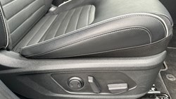 2024 (24) KIA SPORTAGE 1.6T GDi HEV GT-Line S 5dr Auto 3632899