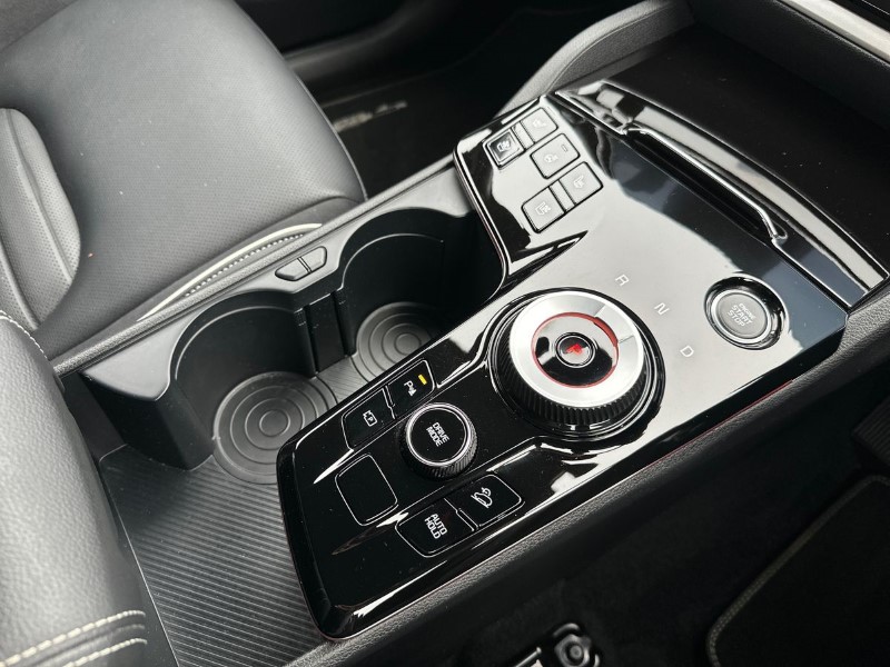 2024 (24) KIA SPORTAGE 1.6T GDi HEV GT-Line S 5dr Auto 3632915